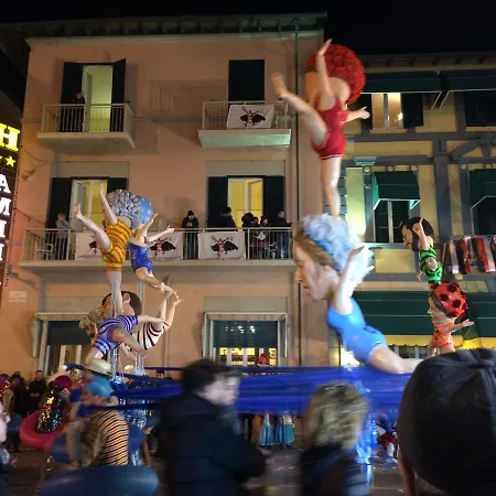 Hotel Ambra Viareggio