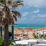 Hotel Ambra Viareggio