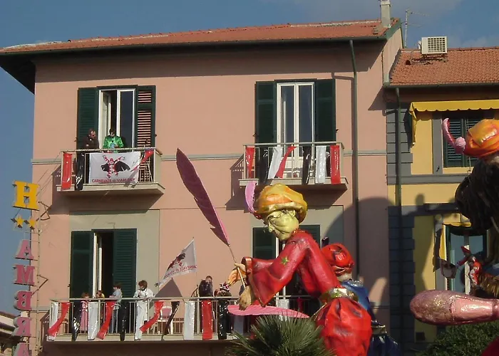 Hotel Ambra Viareggio